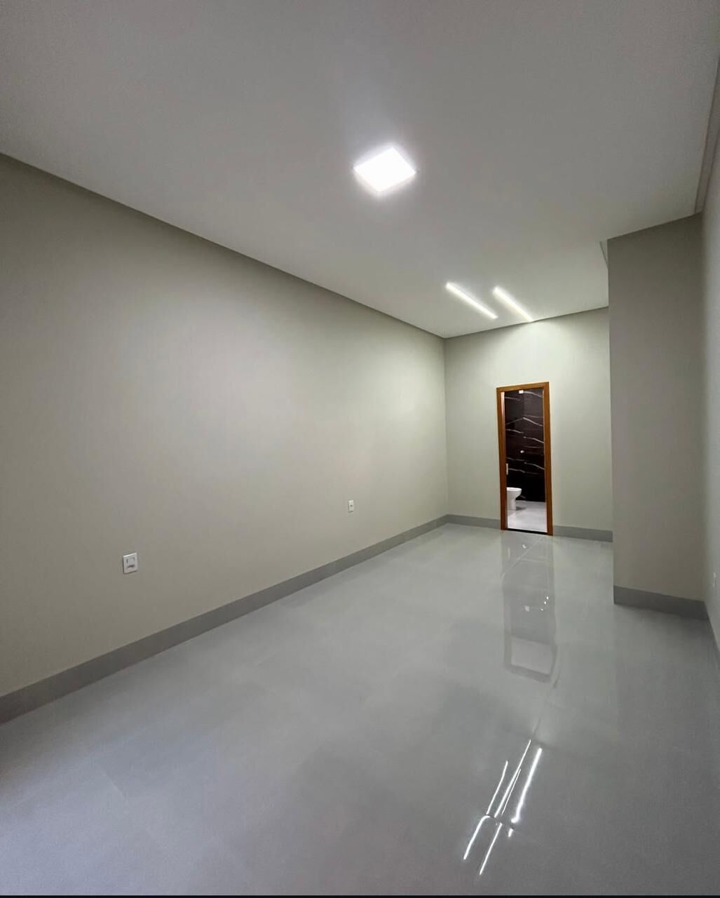Casa à venda com 3 quartos, 175m² - Foto 8