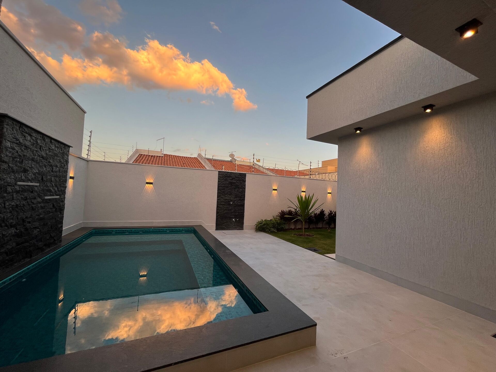 Casa à venda com 3 quartos, 192m² - Foto 27