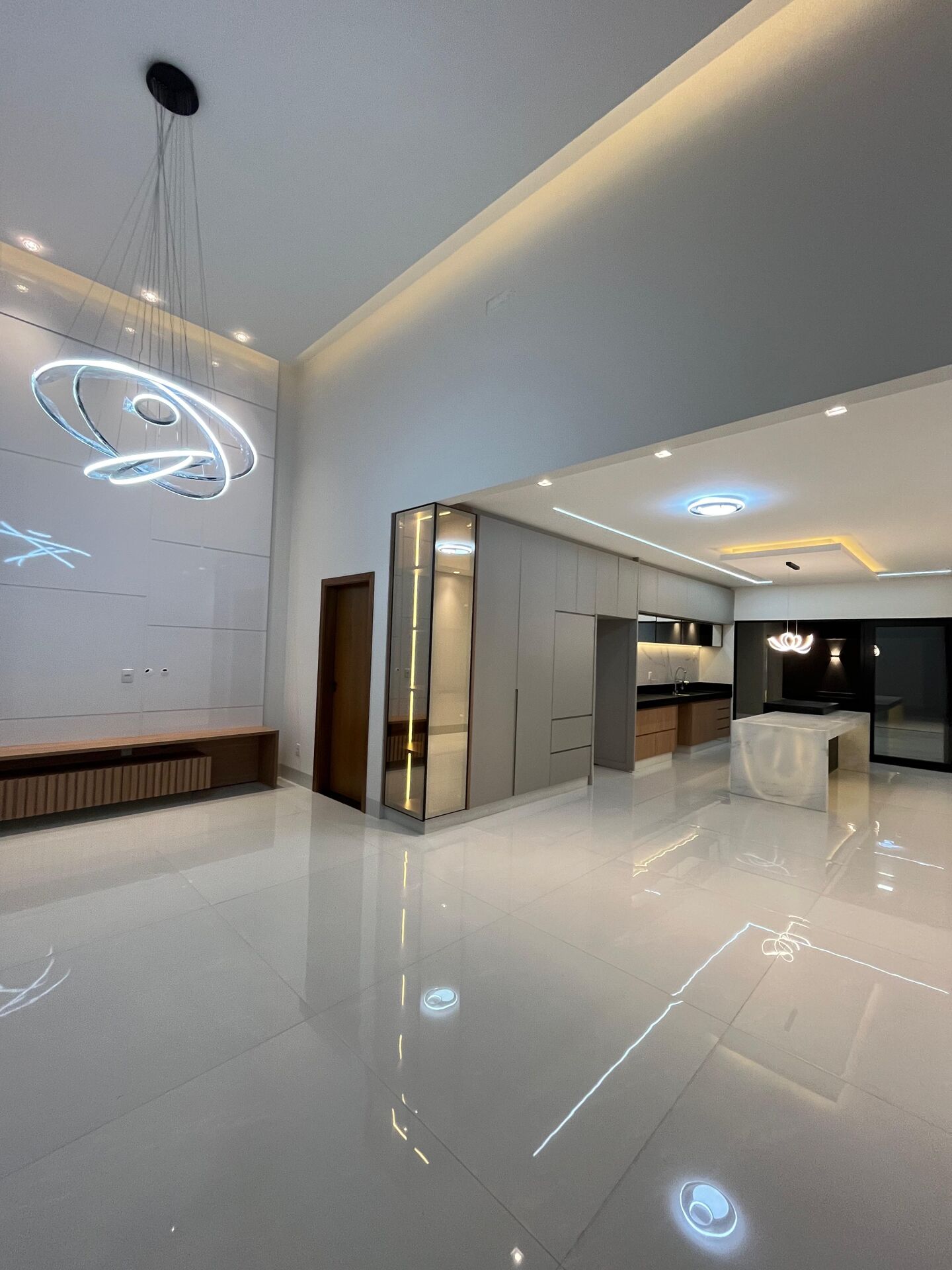 Casa à venda com 3 quartos, 192m² - Foto 9