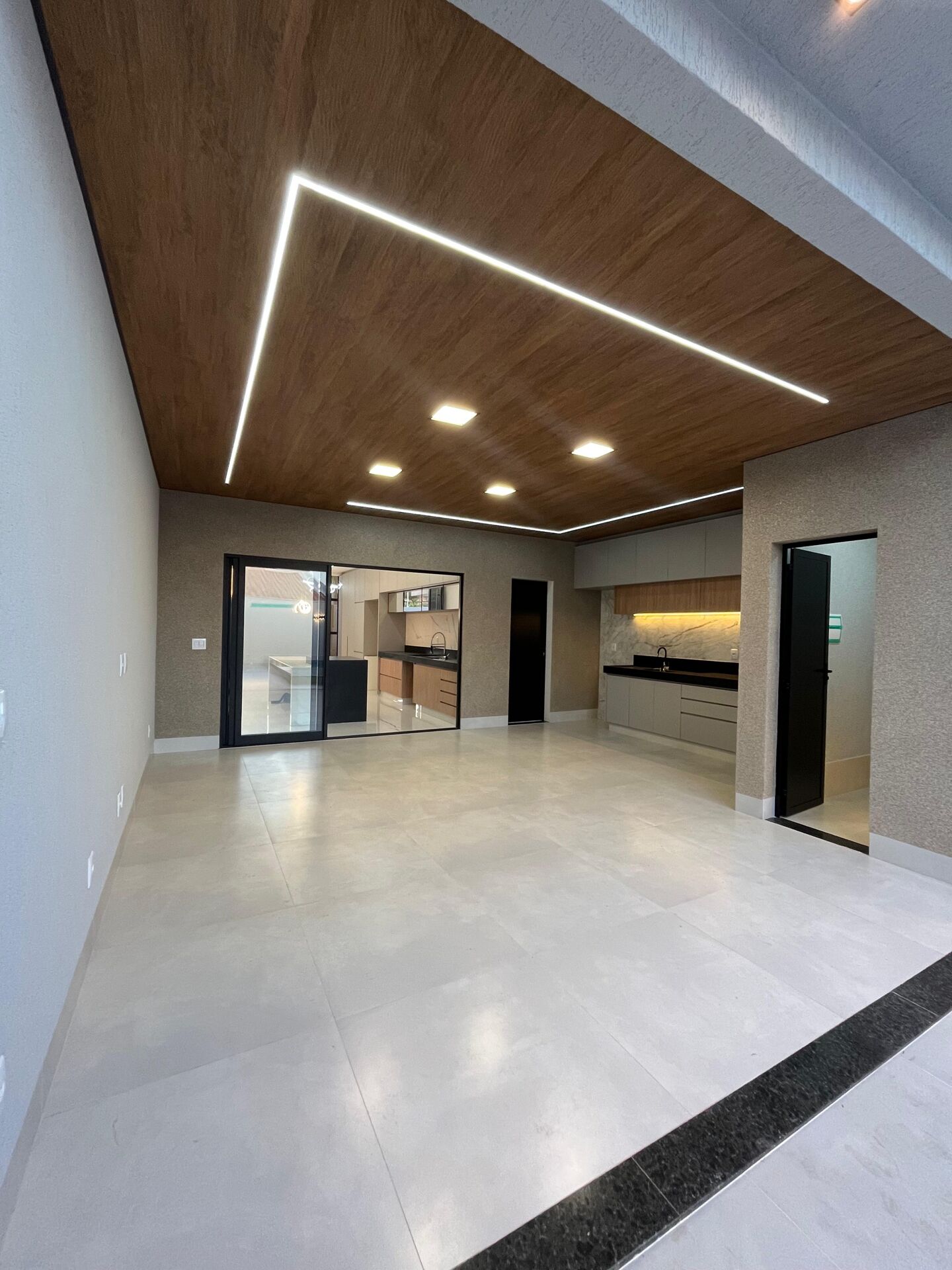 Casa à venda com 3 quartos, 192m² - Foto 21