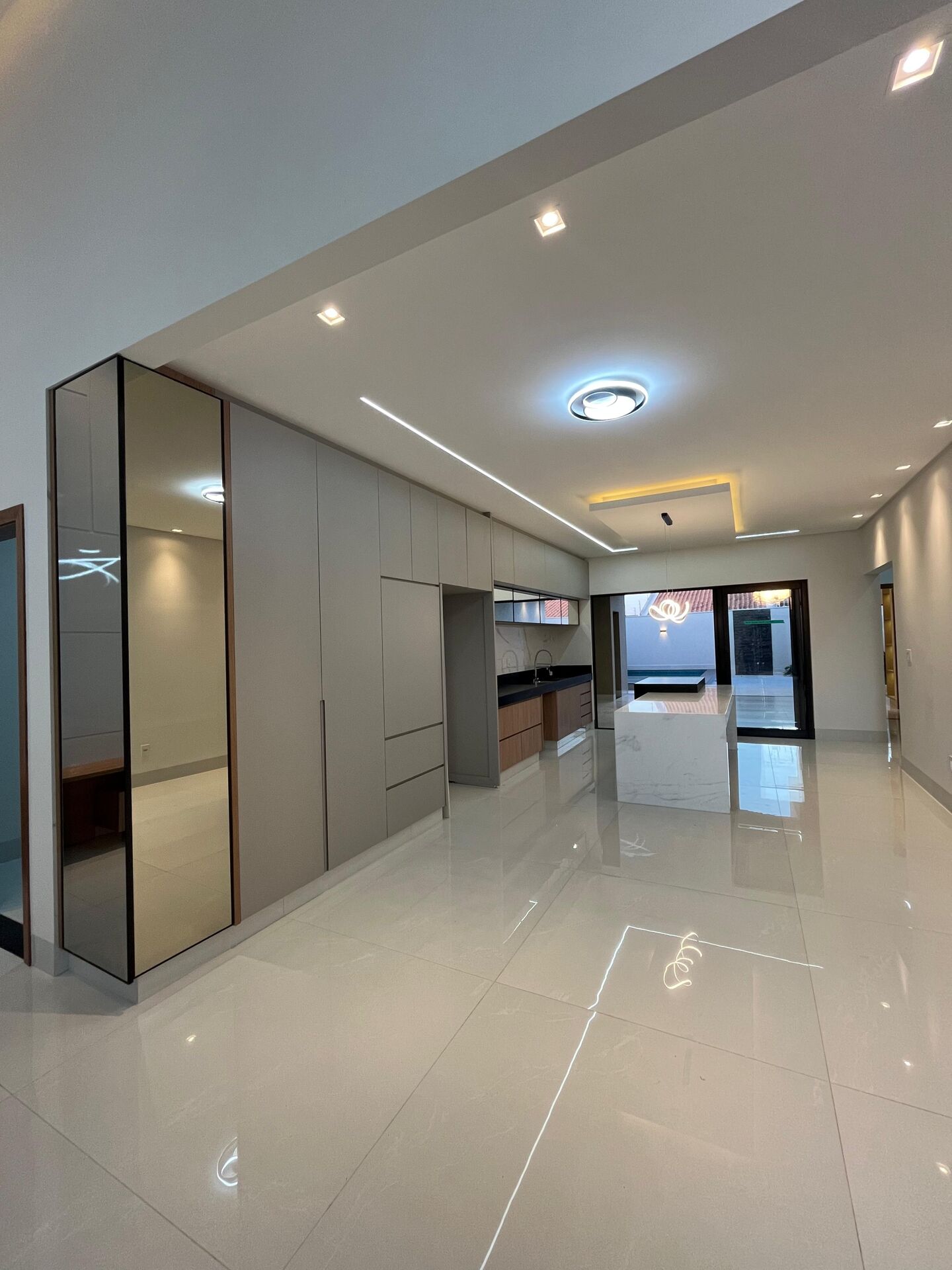 Casa à venda com 3 quartos, 192m² - Foto 10
