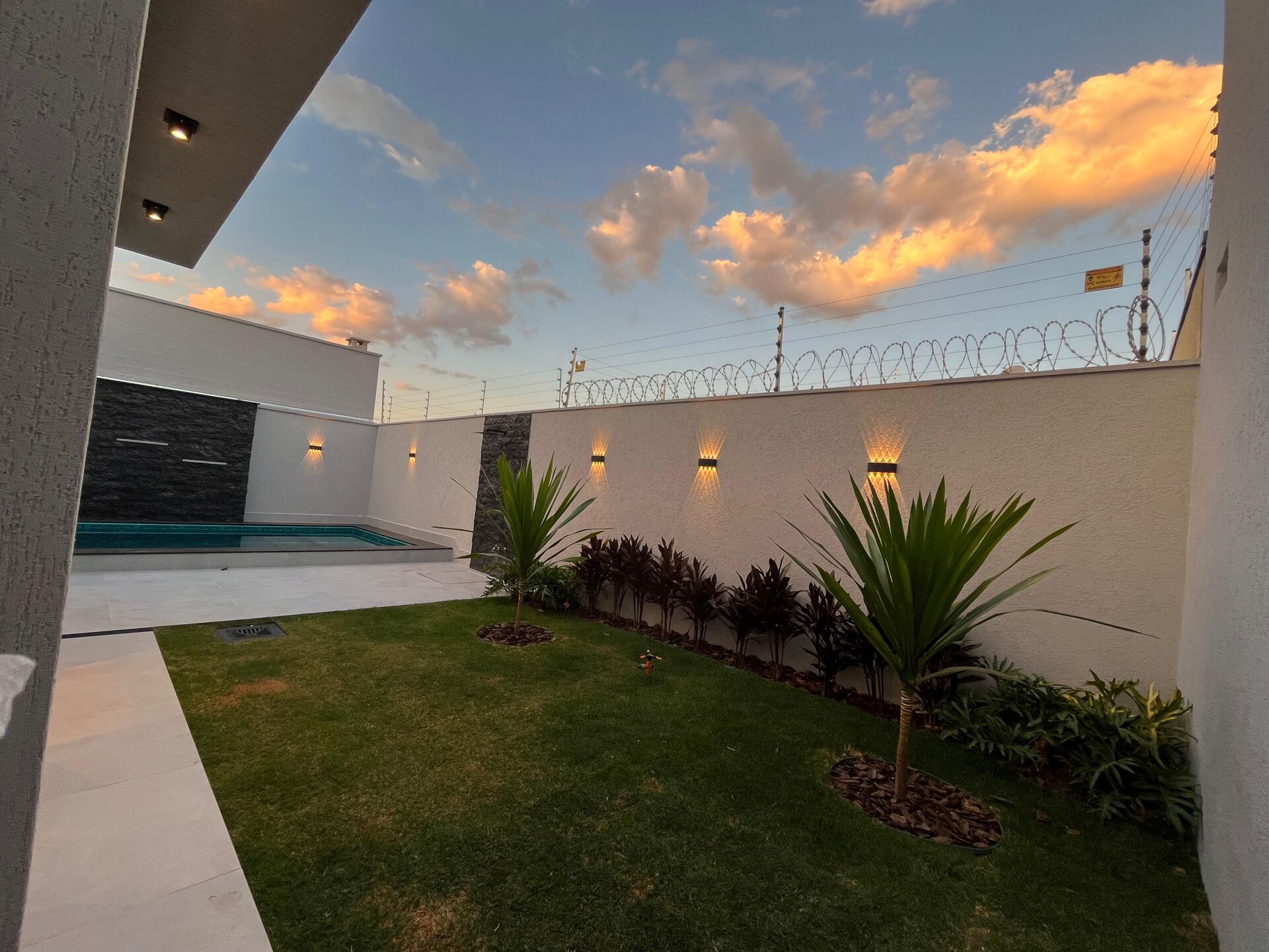Casa à venda com 3 quartos, 192m² - Foto 28