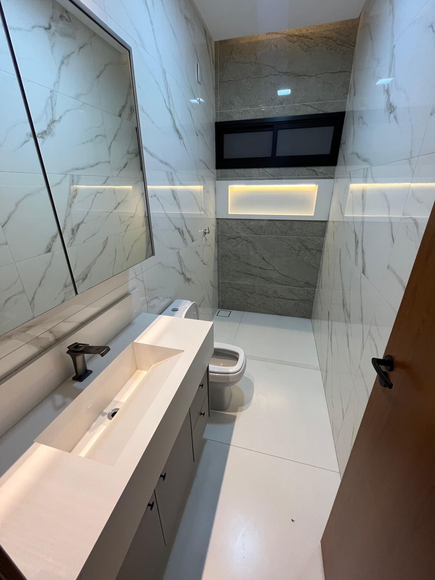 Casa à venda com 3 quartos, 192m² - Foto 18