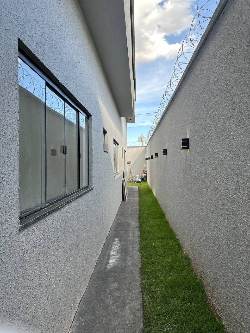 Casa à venda com 3 quartos, 100m² - Foto 19