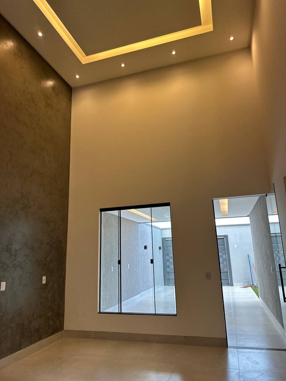 Casa à venda com 3 quartos, 100m² - Foto 12