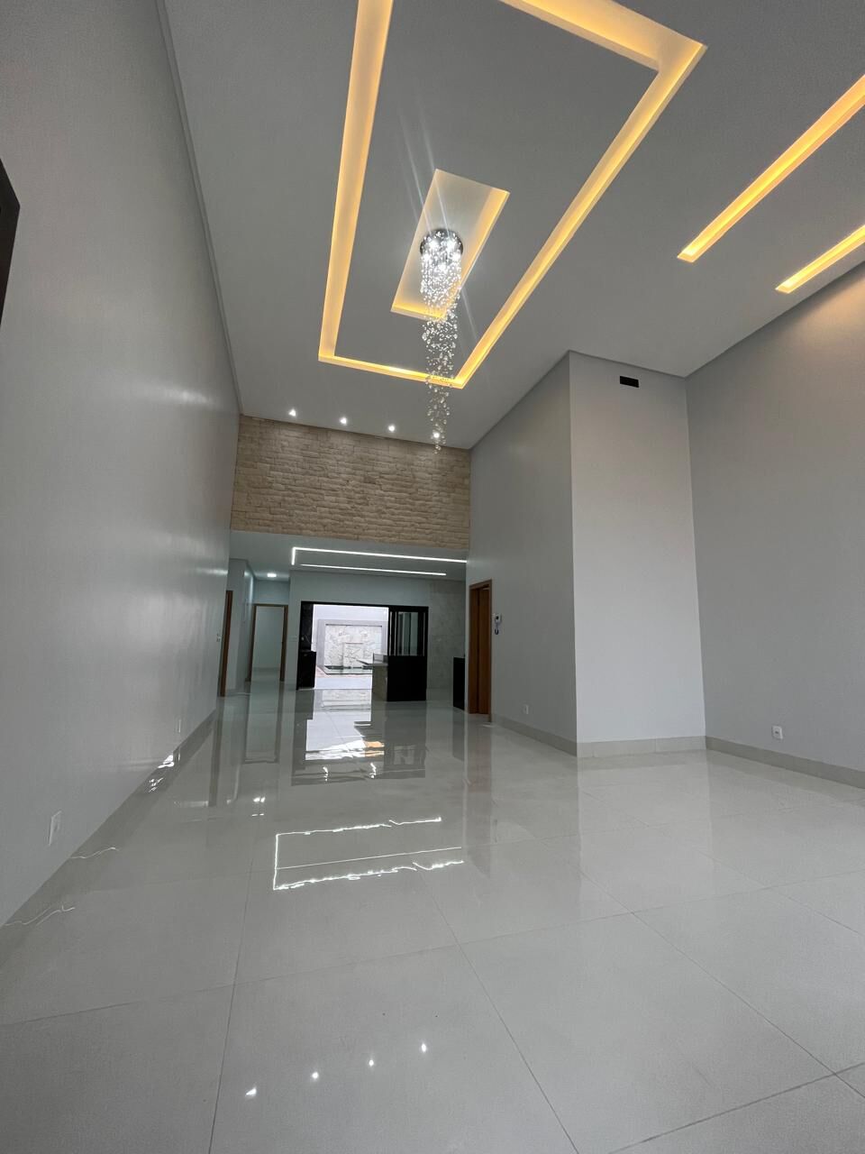 Casa à venda com 3 quartos, 215m² - Foto 7
