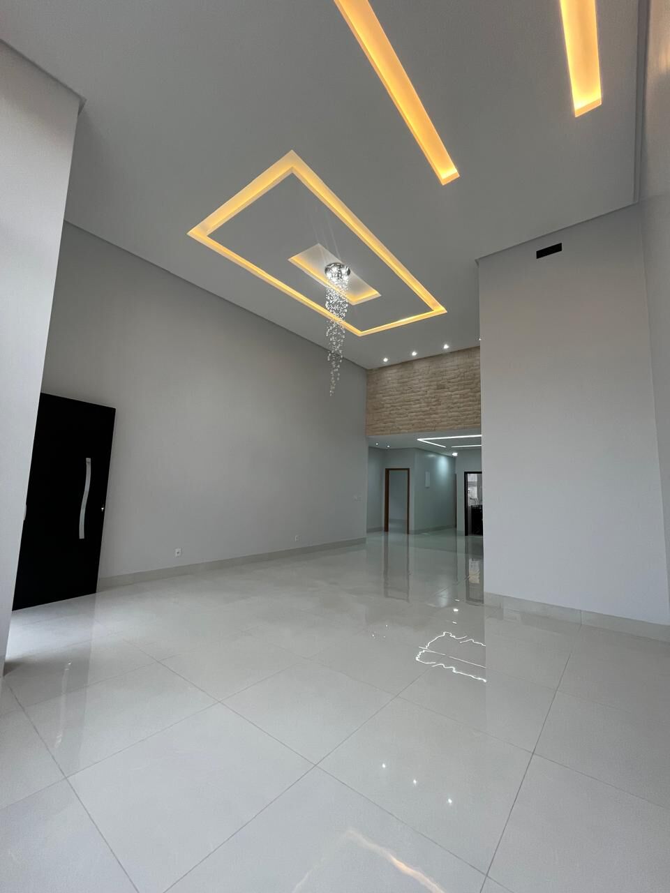 Casa à venda com 3 quartos, 215m² - Foto 4
