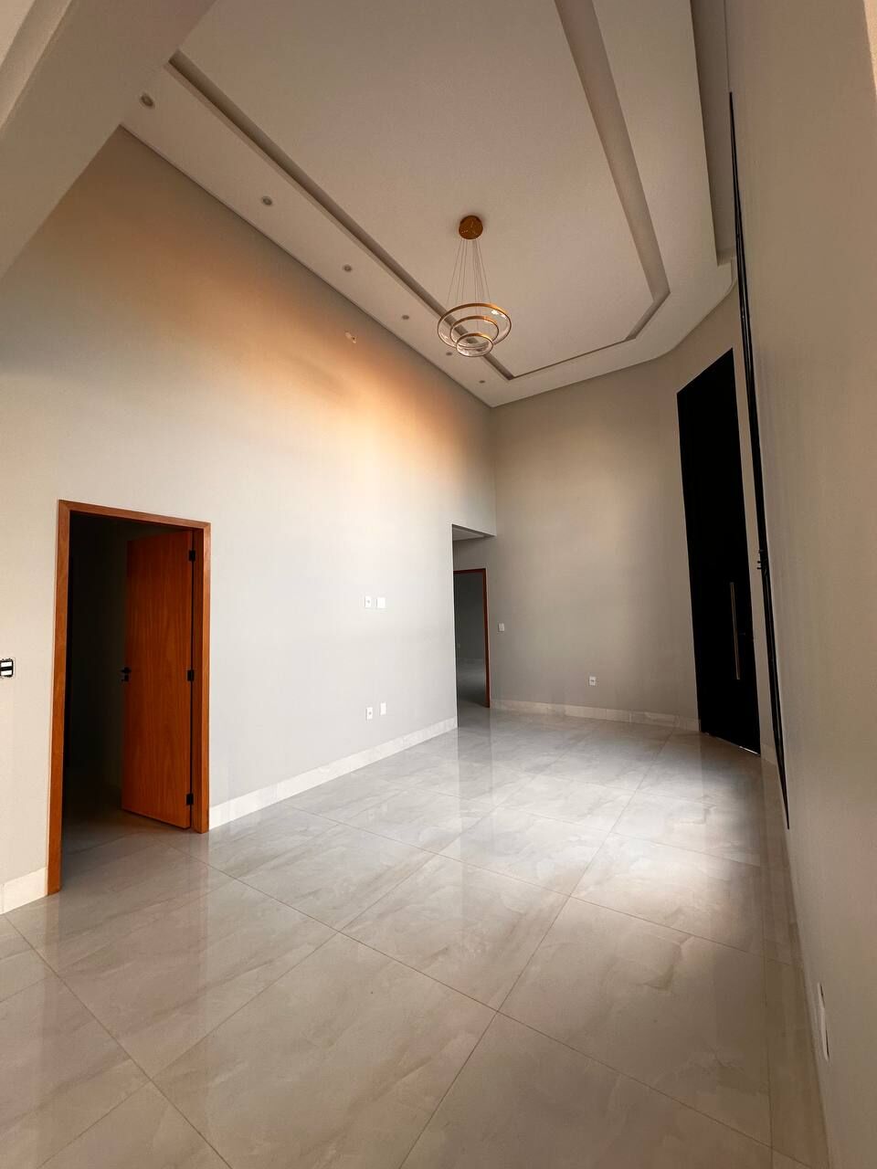 Casa à venda com 3 quartos, 177m² - Foto 3