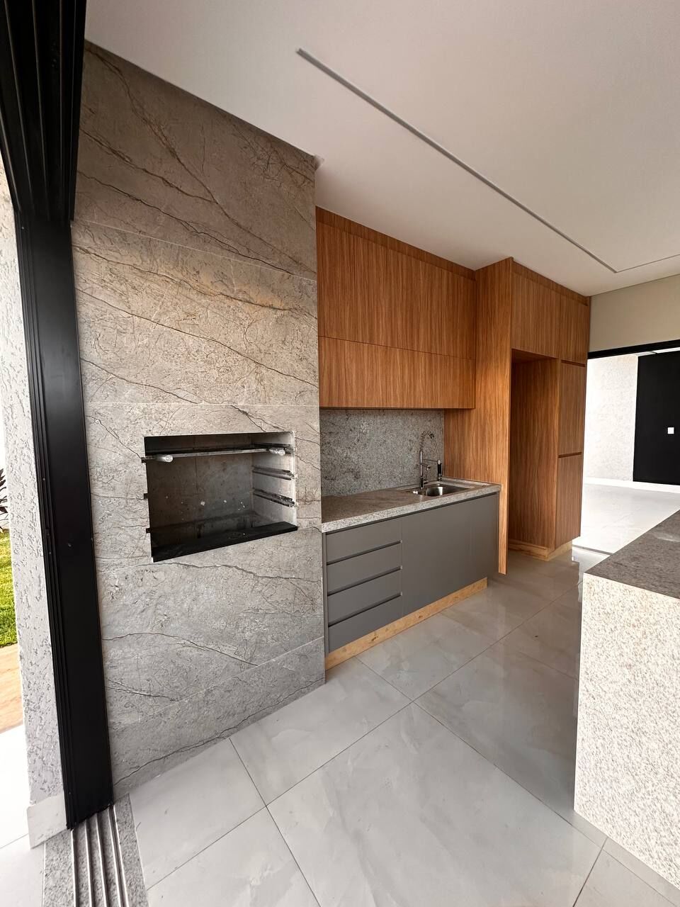 Casa à venda com 3 quartos, 177m² - Foto 8