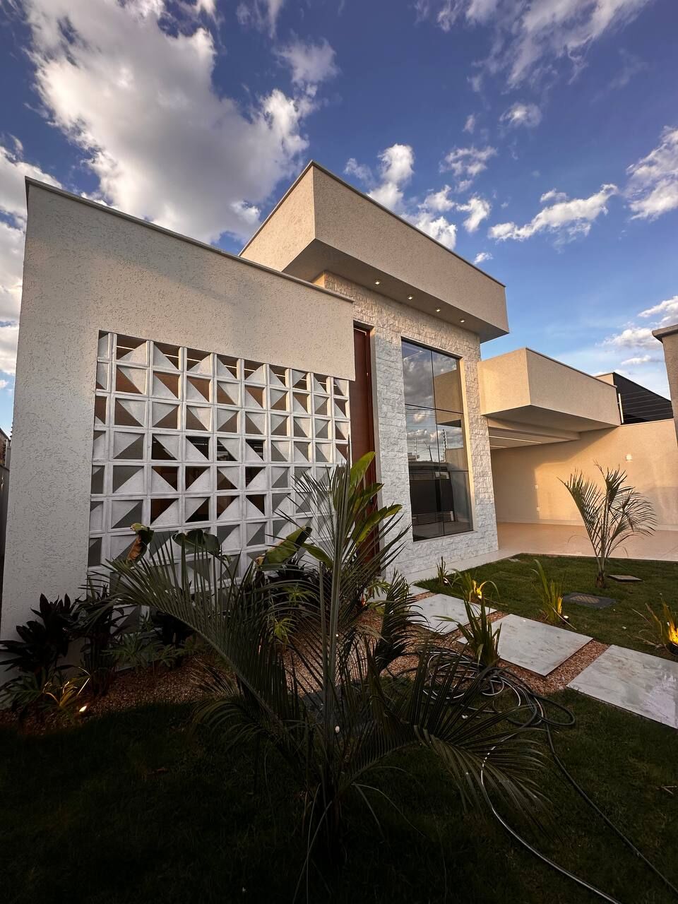 Casa à venda com 3 quartos, 160m² - Foto 3