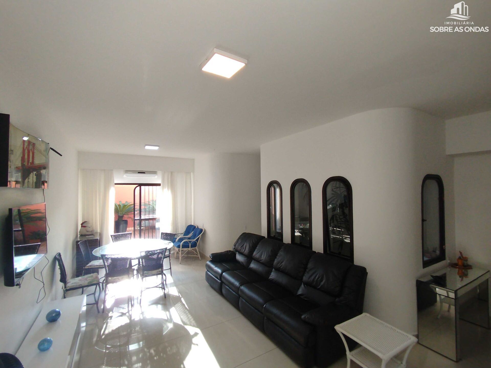 Casa, 3 quartos, 234 m² - Foto 1