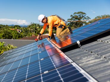 Casas com Energia Solar: Economia, Sustentabilidade e Valorização em Alta