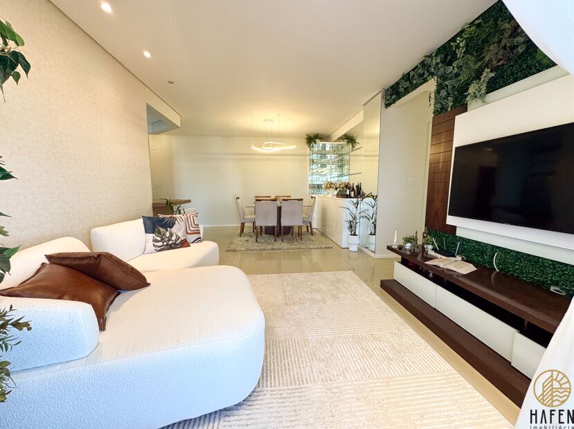 Apartamento à venda com 3 quartos, 108m² - Foto 9