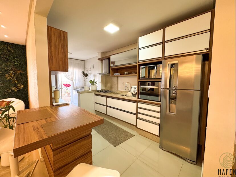 Apartamento à venda com 3 quartos, 108m² - Foto 6