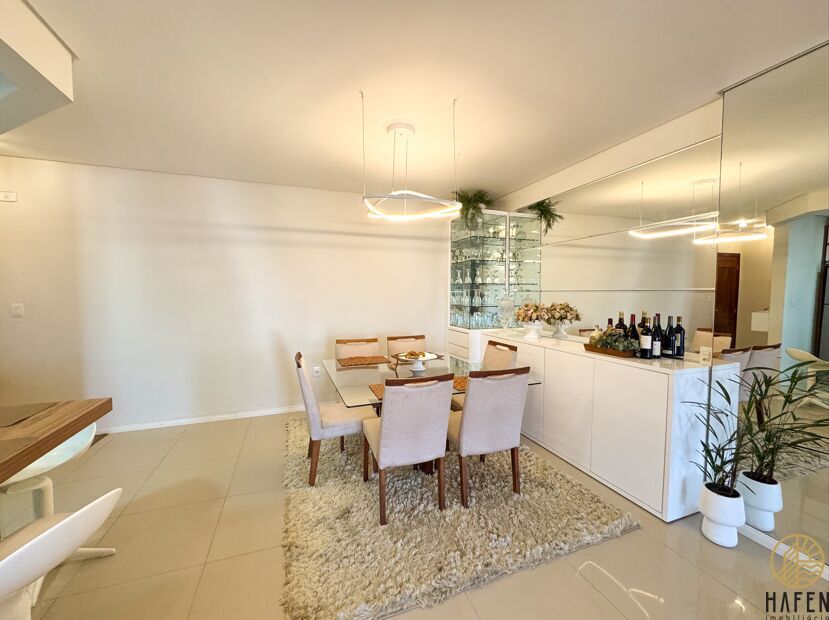 Apartamento à venda com 3 quartos, 108m² - Foto 5