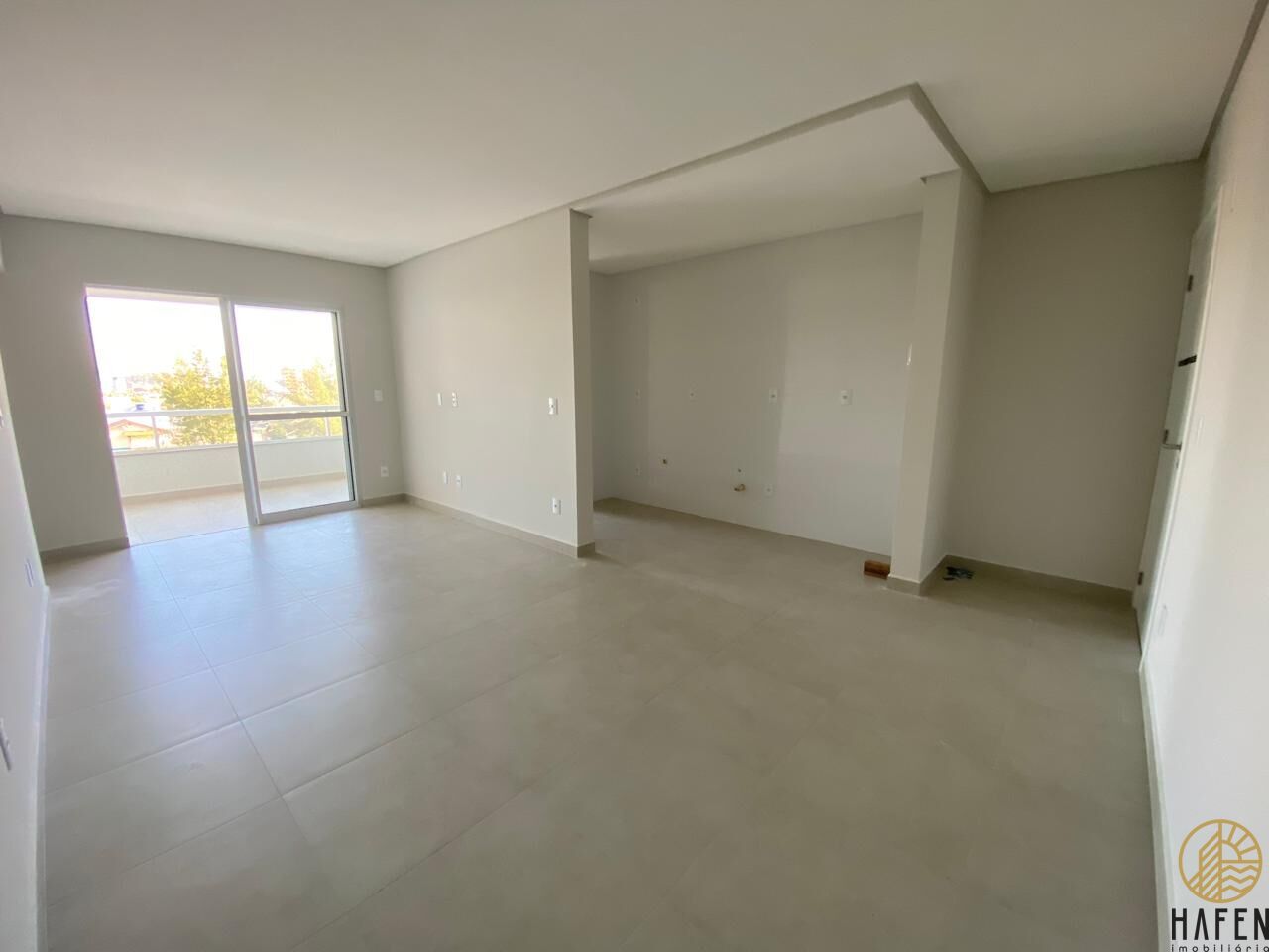 Apartamento à venda com 2 quartos, 74m² - Foto 7