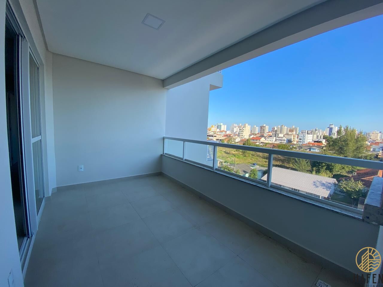 Apartamento à venda com 2 quartos, 74m² - Foto 13