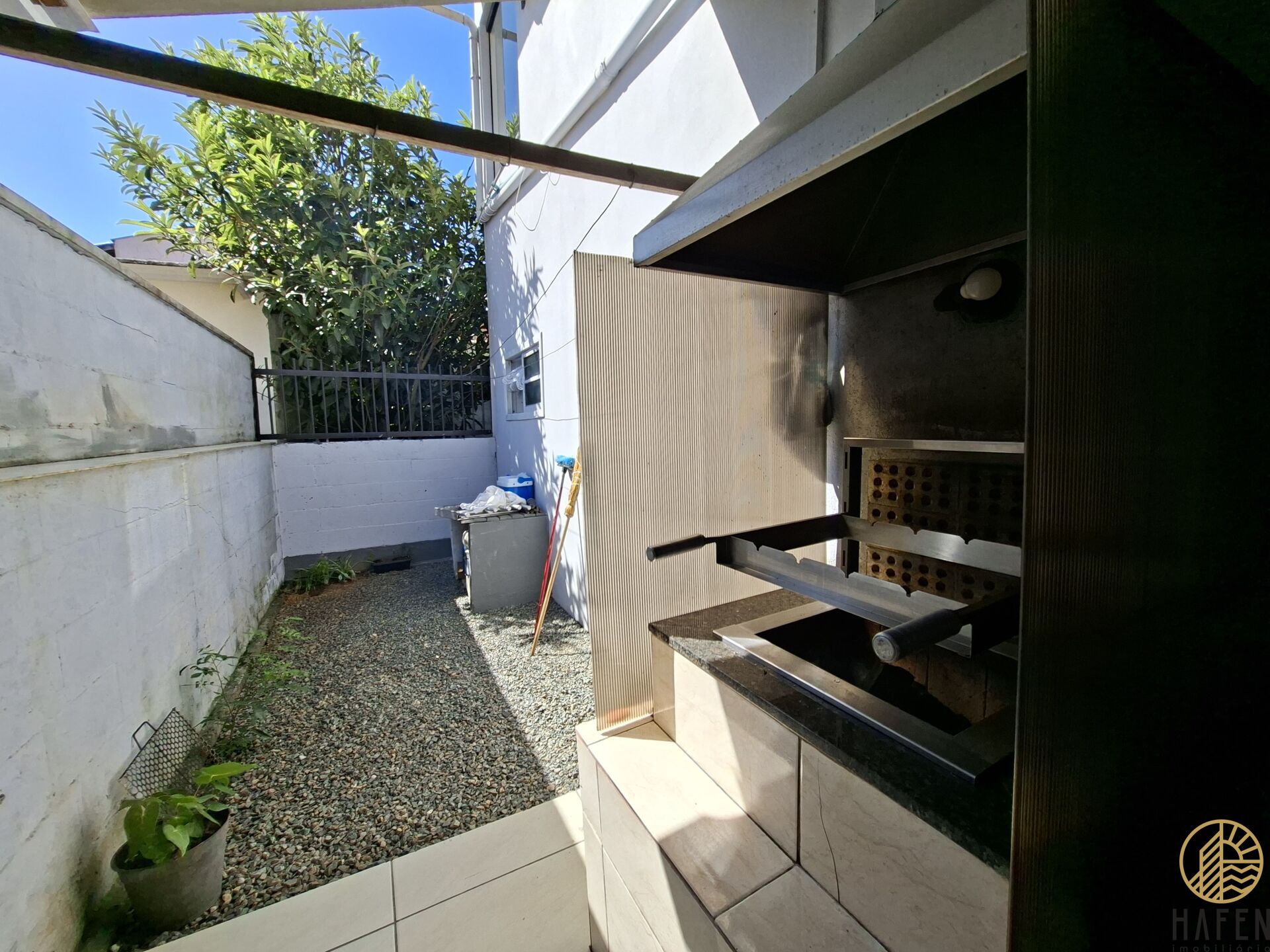 Sobrado à venda com 5 quartos, 175m² - Foto 9