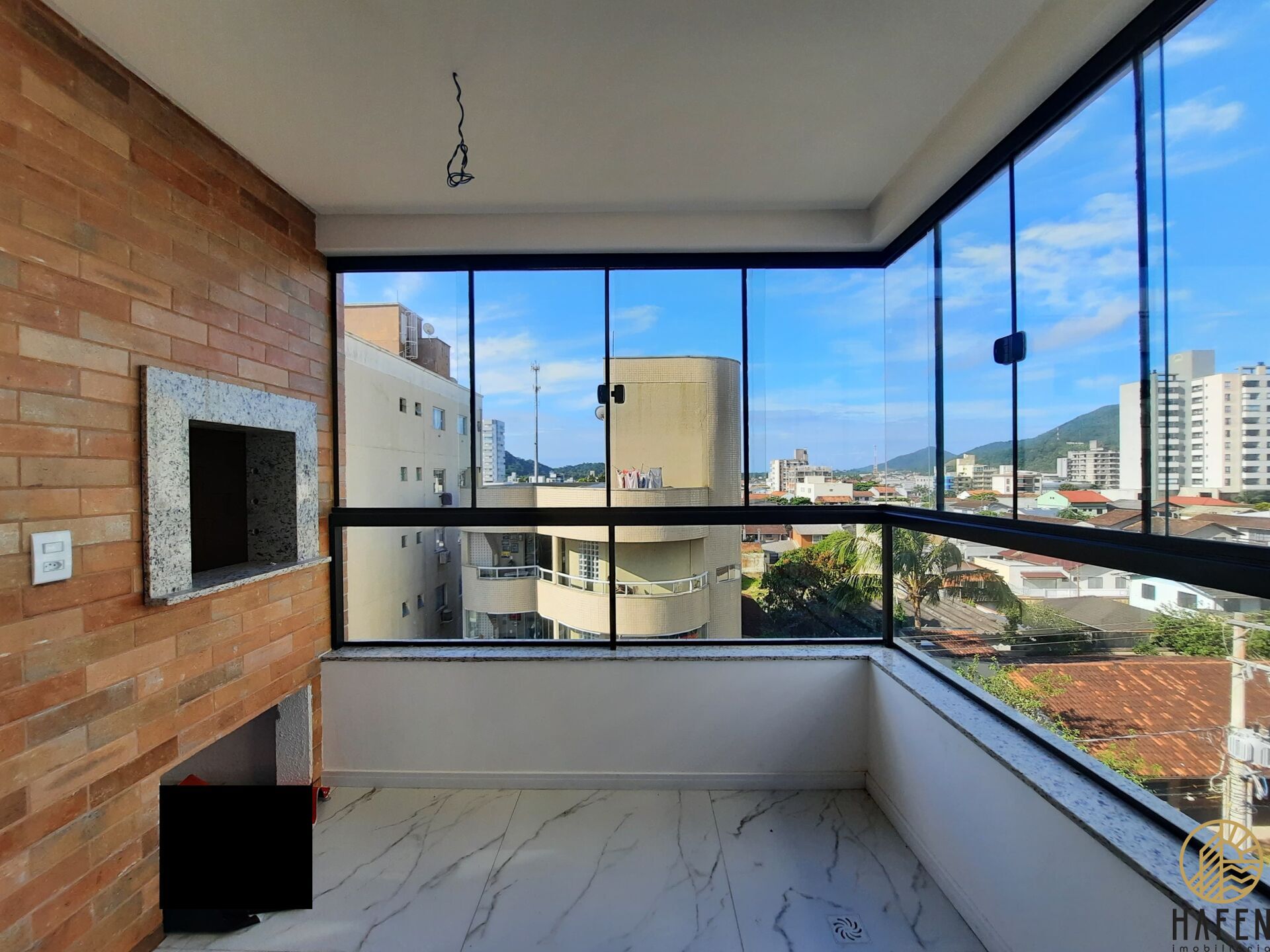Apartamento à venda com 3 quartos, 97m² - Foto 7