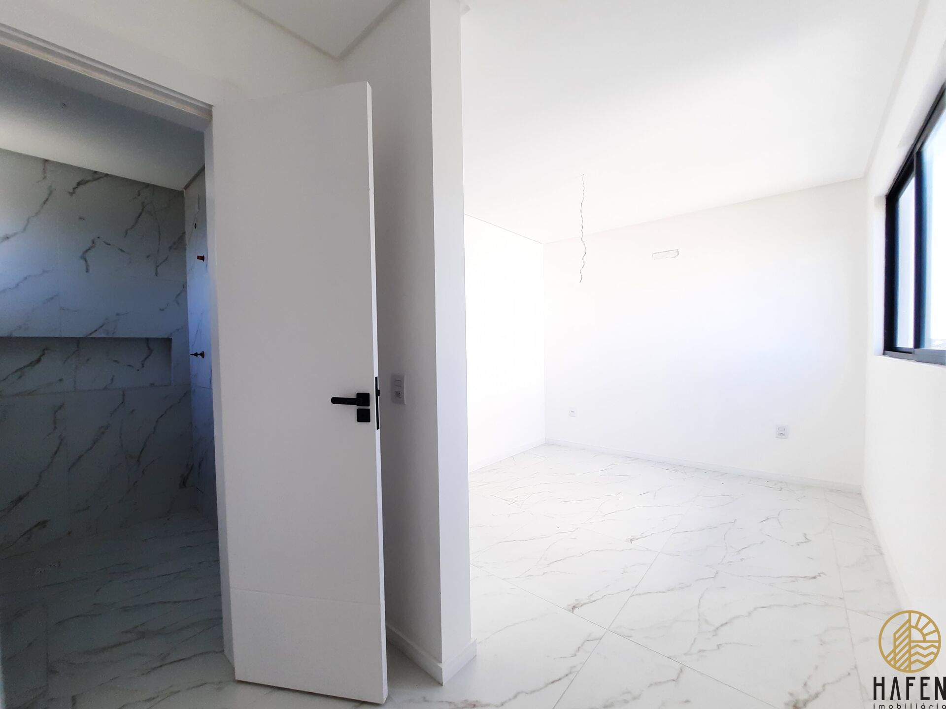 Apartamento à venda com 3 quartos, 97m² - Foto 24