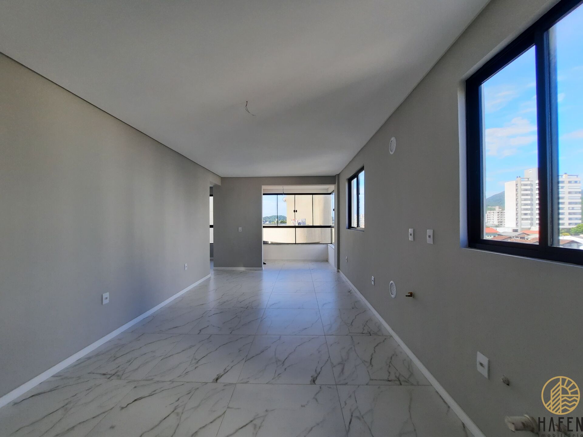 Apartamento à venda com 3 quartos, 97m² - Foto 6