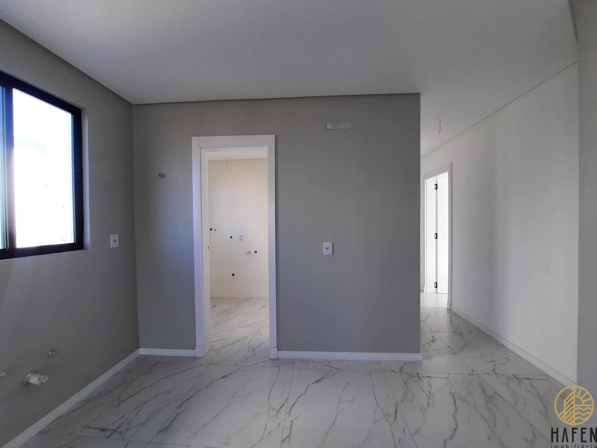 Apartamento à venda com 3 quartos, 97m² - Foto 9