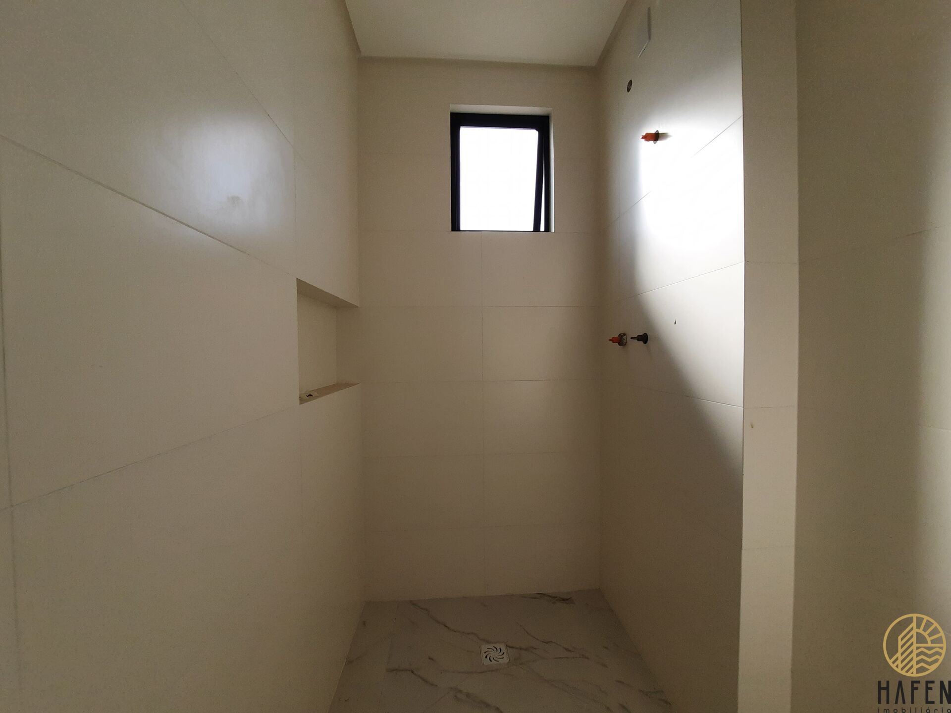 Apartamento à venda com 3 quartos, 97m² - Foto 18