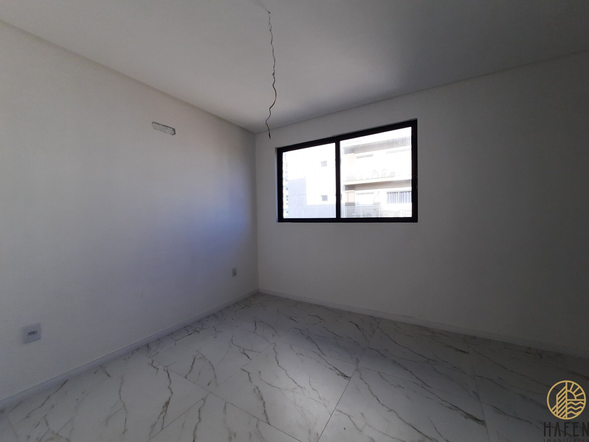 Apartamento à venda com 3 quartos, 97m² - Foto 22