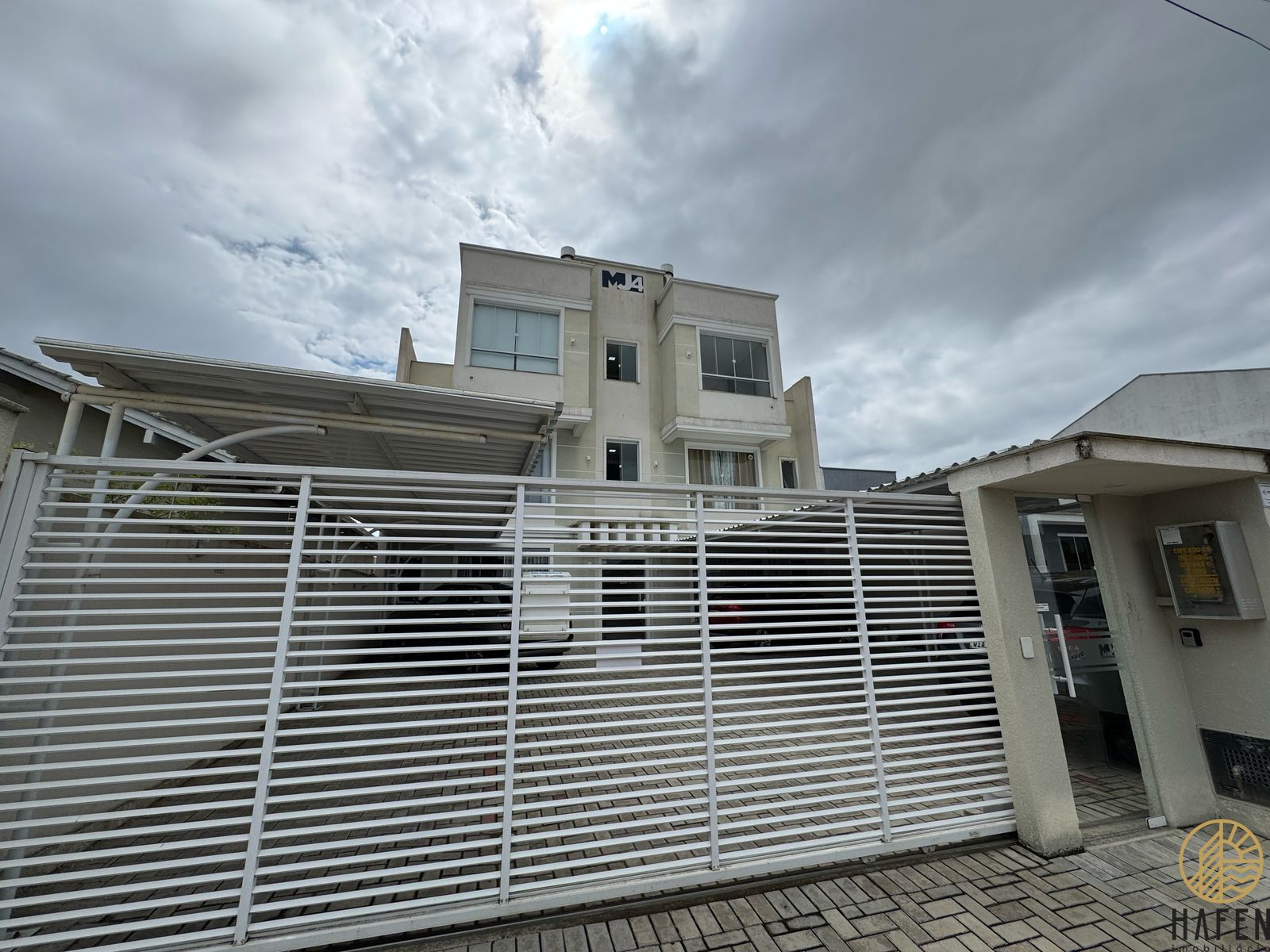 Apartamento para alugar com 2 quartos, 65m² - Foto 11