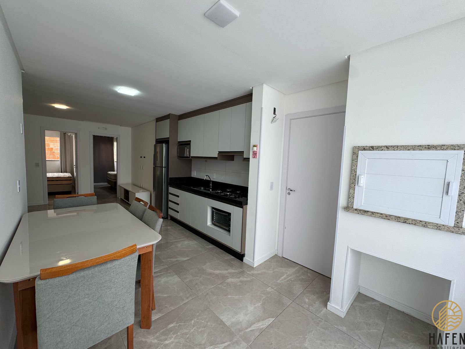 Apartamento para alugar com 2 quartos, 65m² - Foto 2