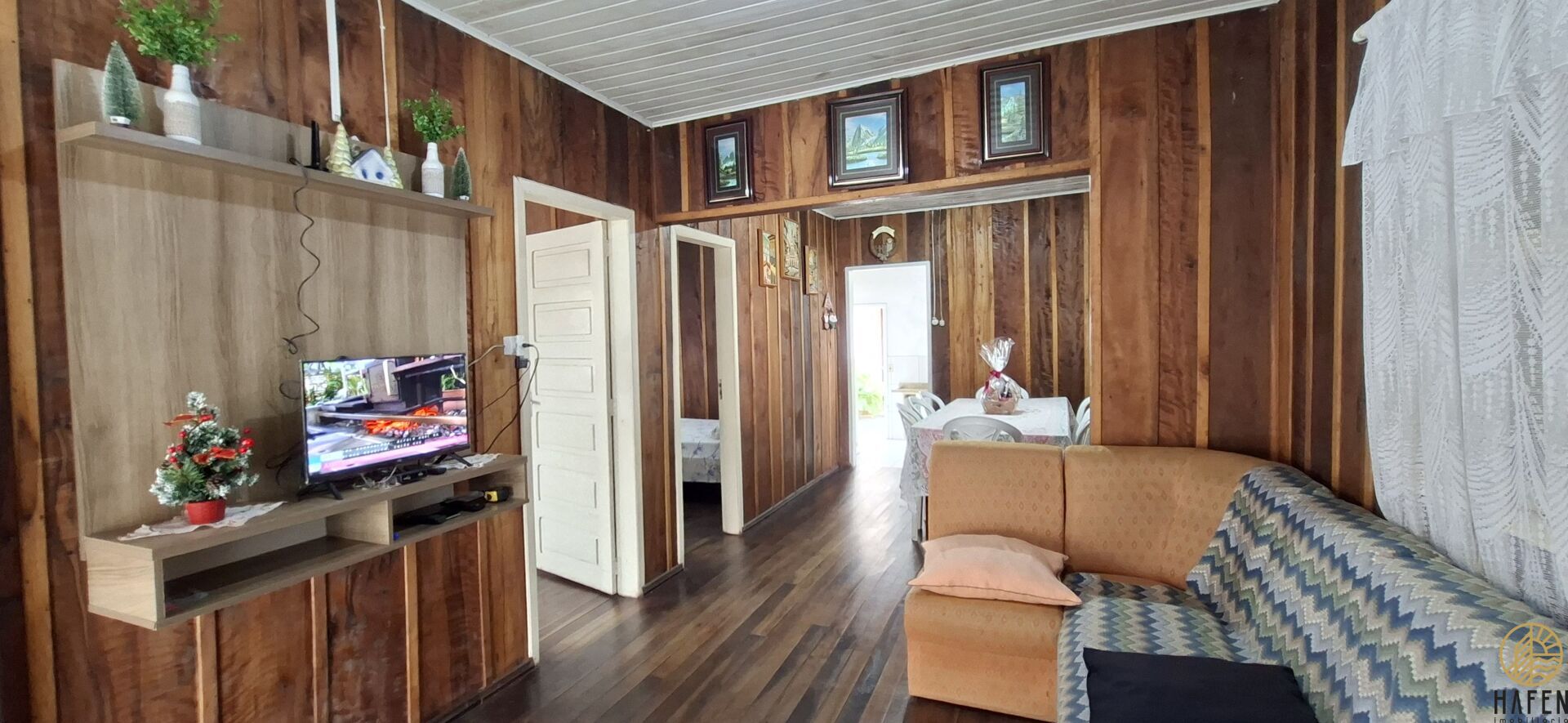 Casa à venda com 2 quartos, 80m² - Foto 4