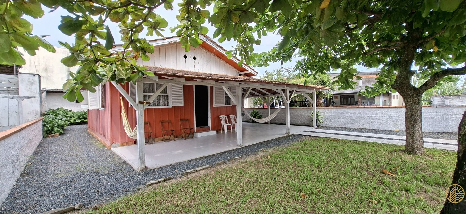 Casa à venda com 2 quartos, 80m² - Foto 3