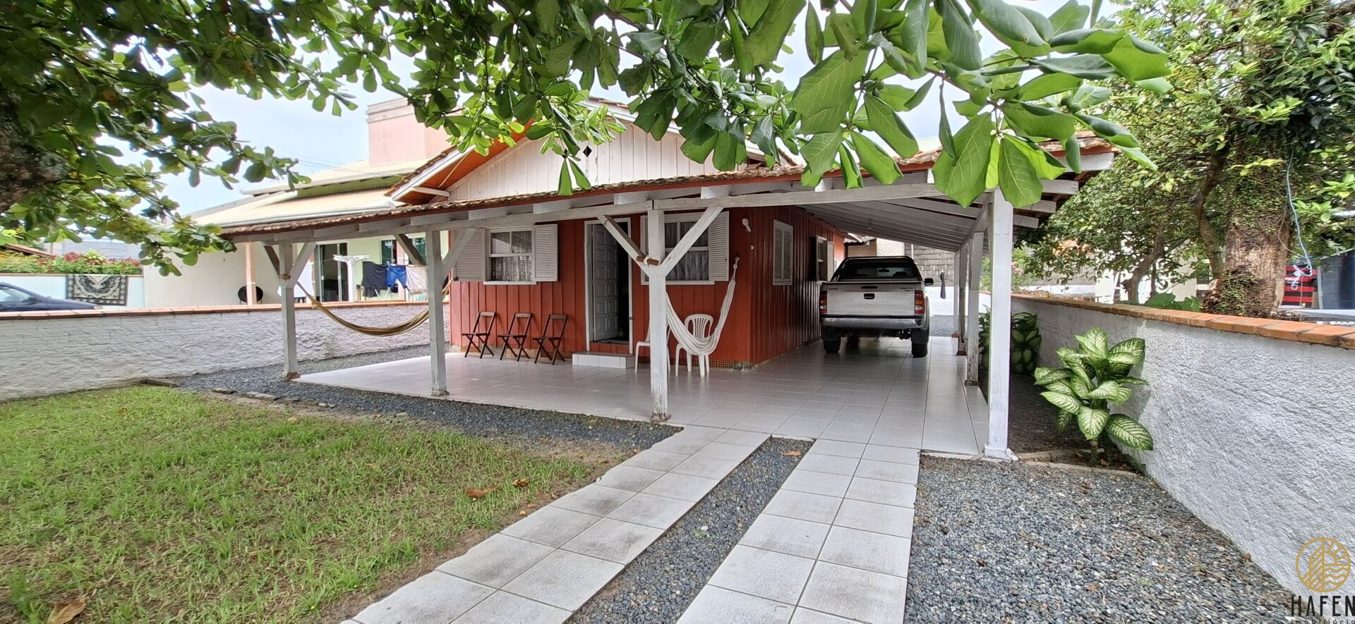 Casa à venda com 2 quartos, 80m² - Foto 2