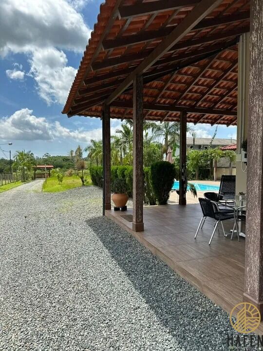 Chácara à venda com 3 quartos, 2500m² - Foto 2