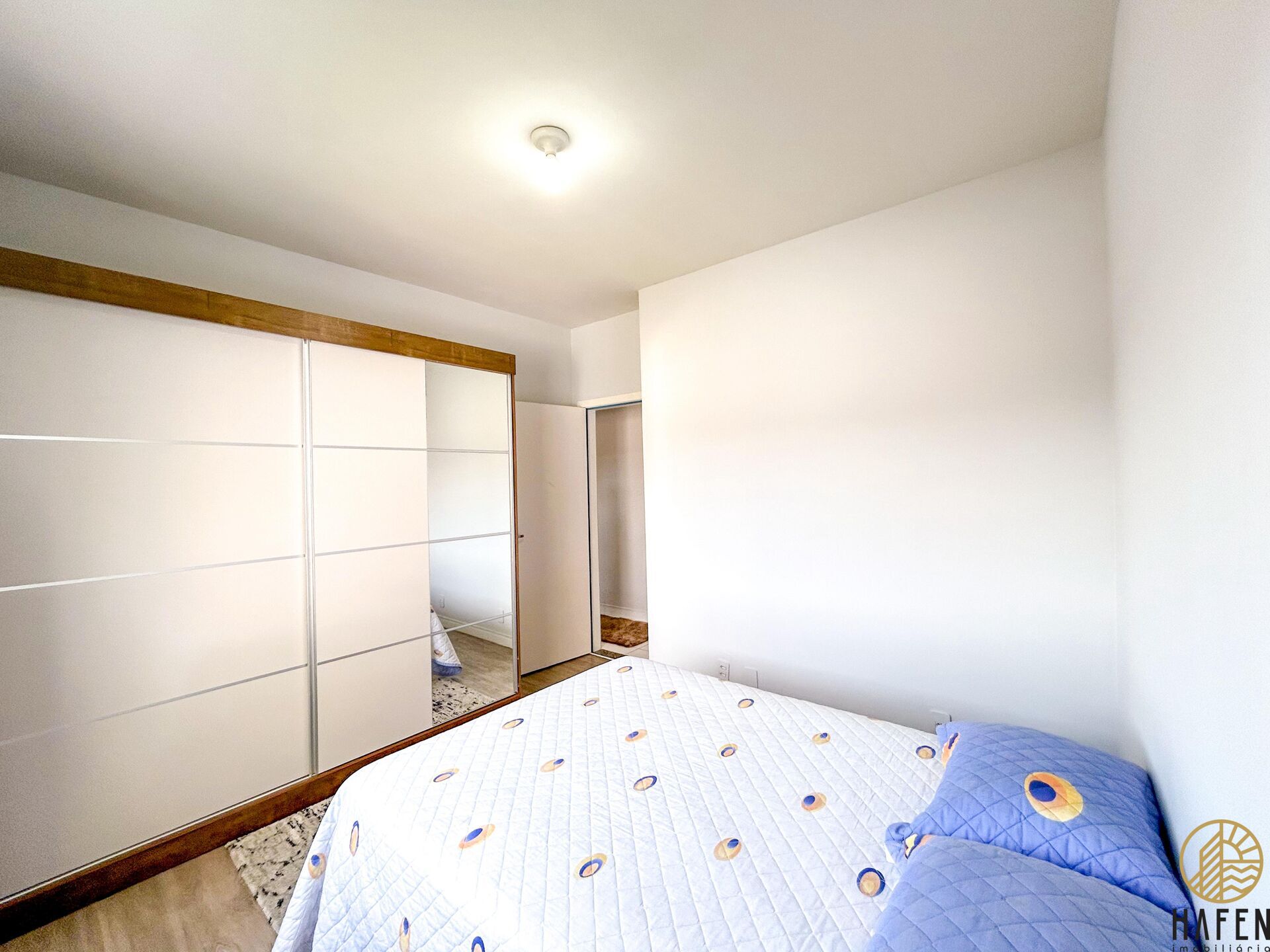 Apartamento à venda com 2 quartos, 55m² - Foto 15