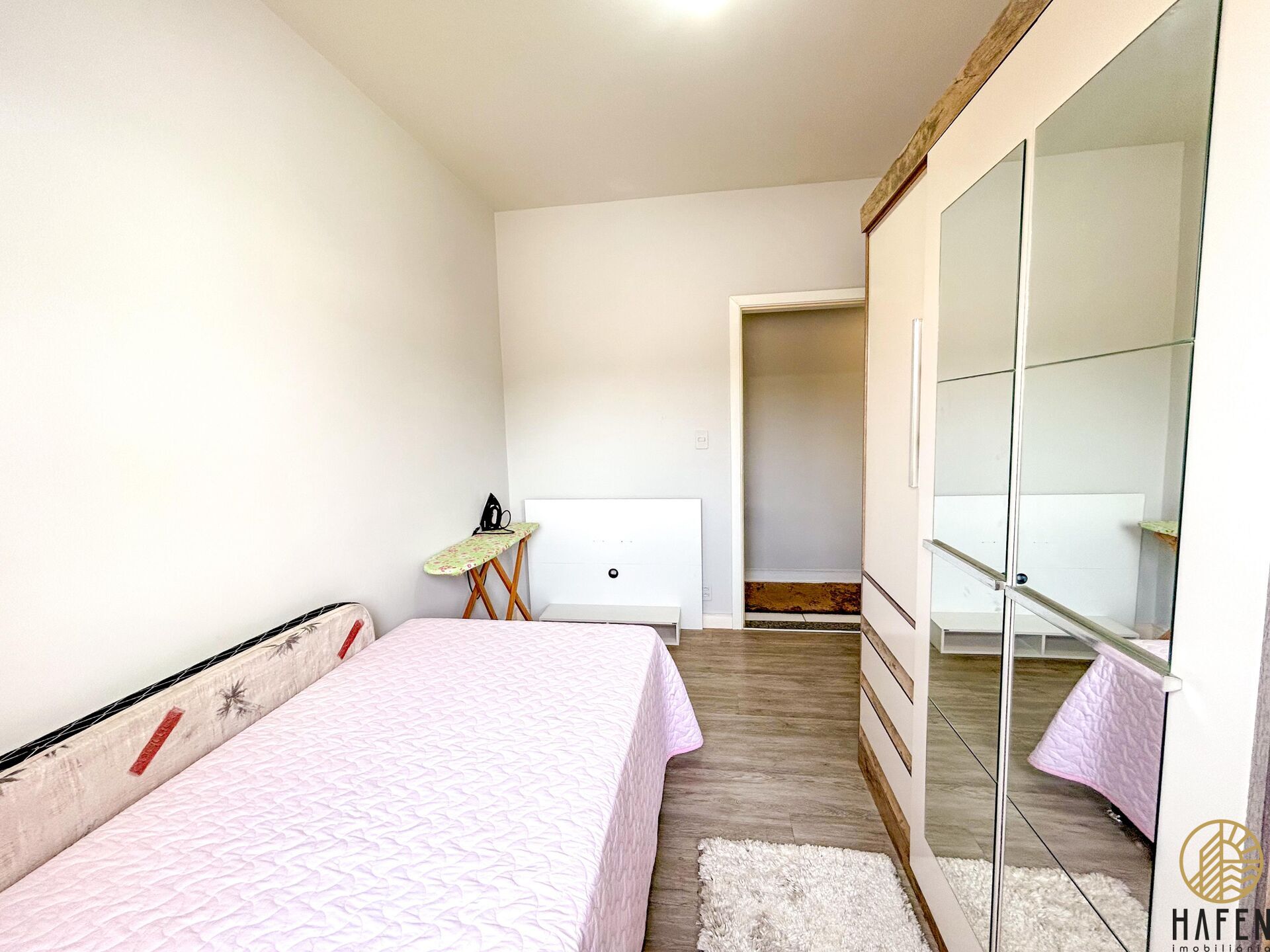Apartamento à venda com 2 quartos, 55m² - Foto 14