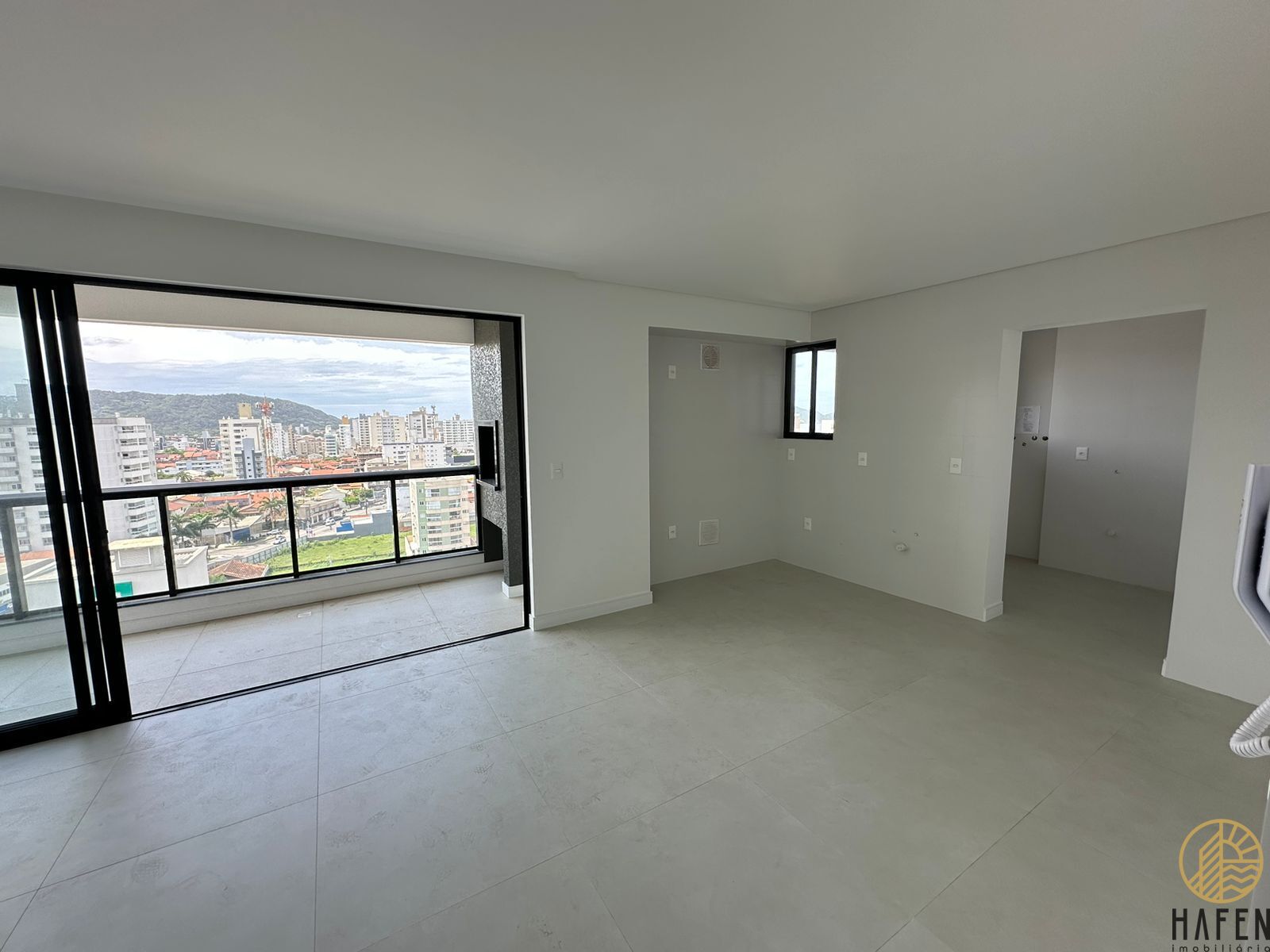 Apartamento à venda com 3 quartos, 103m² - Foto 29