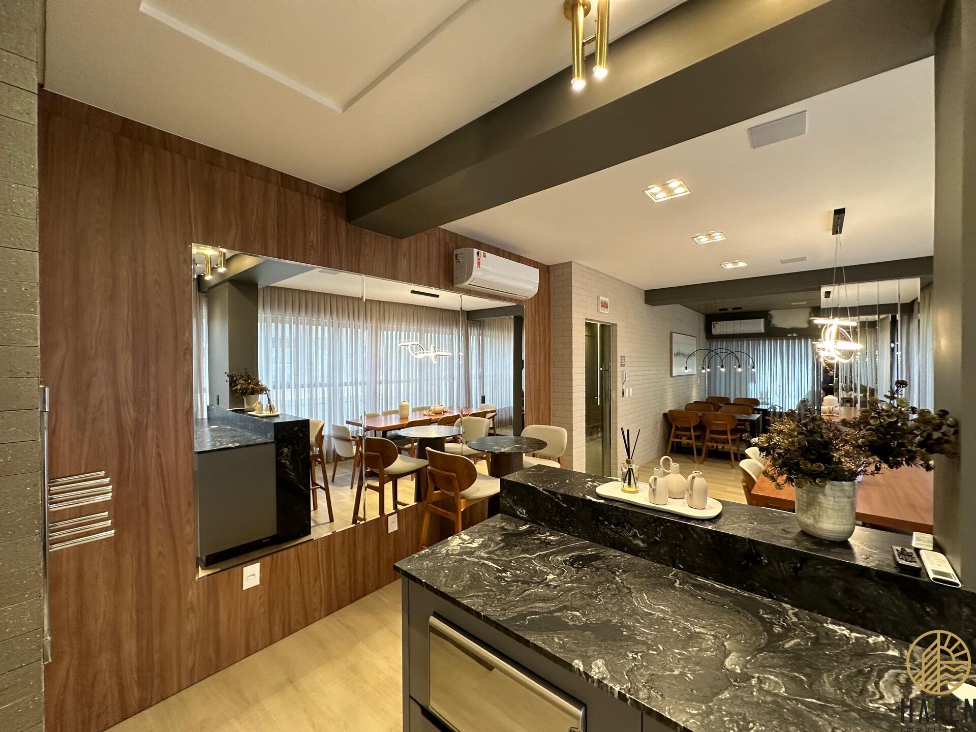 Apartamento à venda com 3 quartos, 103m² - Foto 21