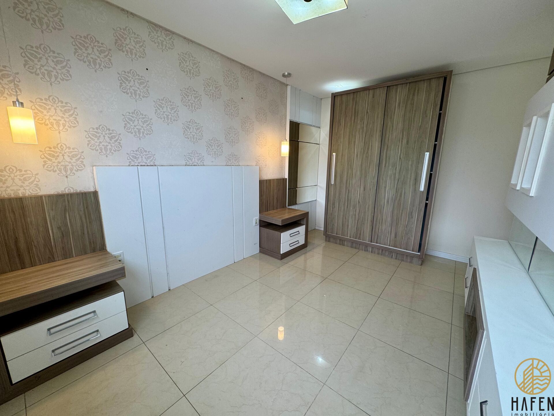 Apartamento para alugar com 3 quartos, 120m² - Foto 13