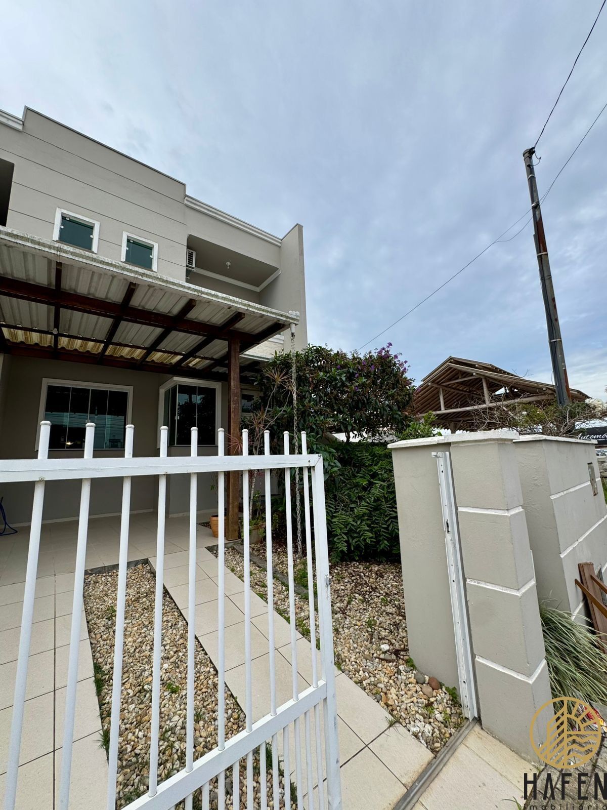 Casa para alugar com 3 quartos, 170m² - Foto 2