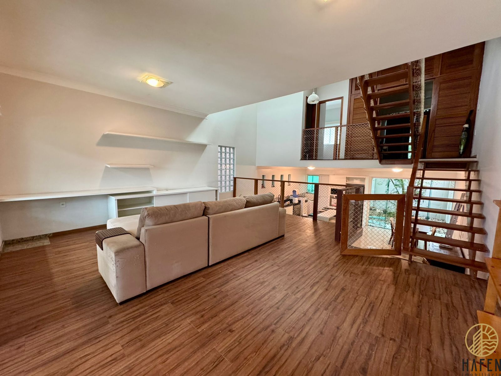 Casa para alugar com 3 quartos, 170m² - Foto 1