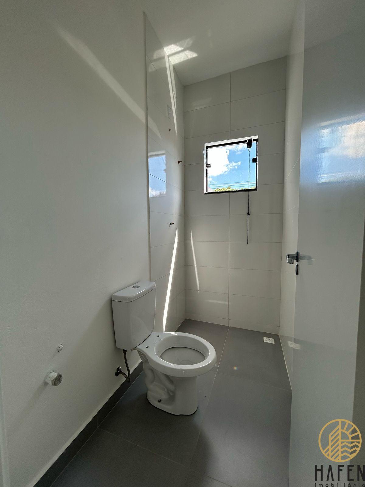 Casa à venda com 2 quartos, 62m² - Foto 9