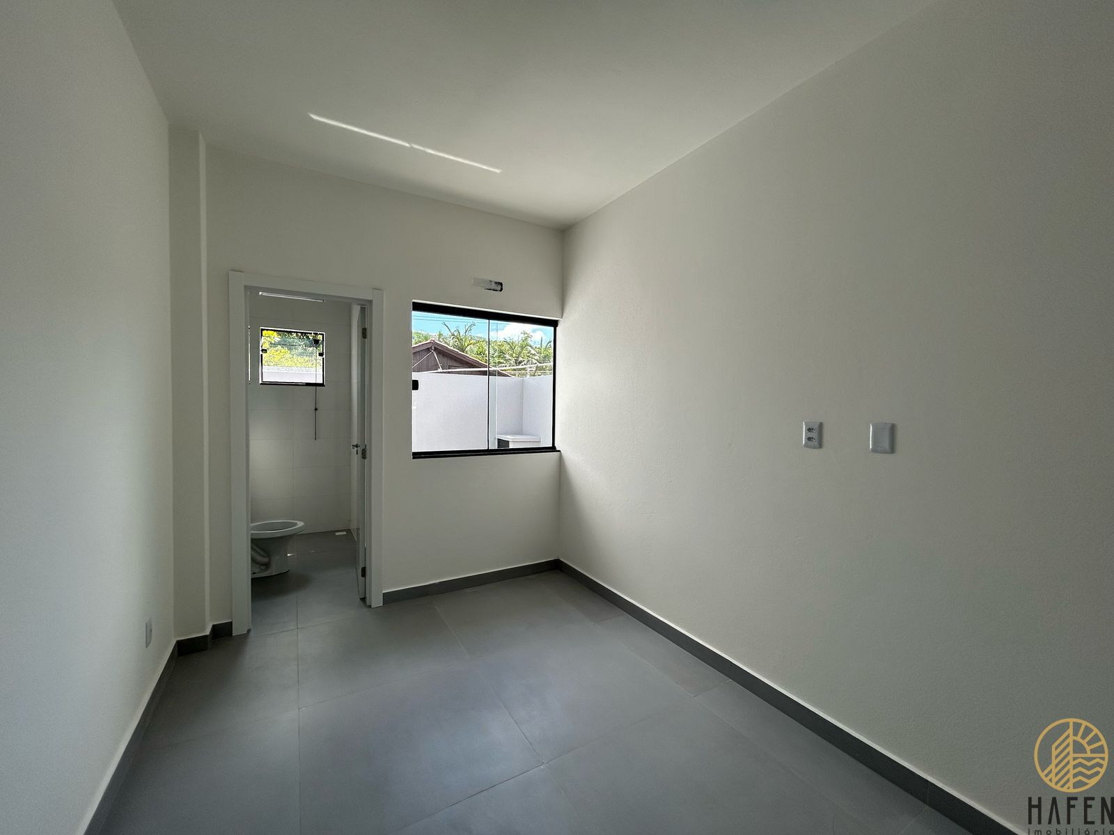 Casa à venda com 2 quartos, 62m² - Foto 6