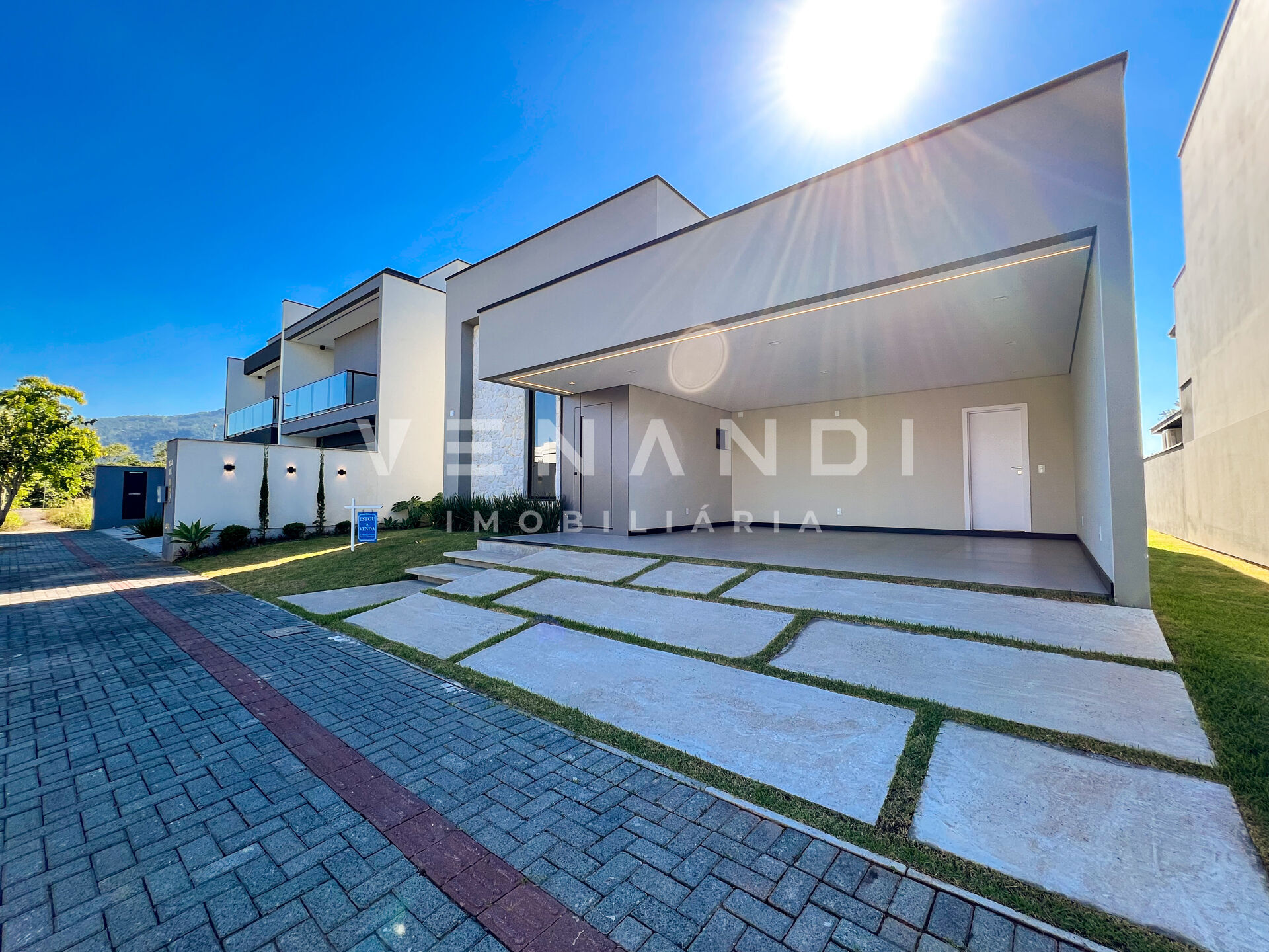 CASA ALTO PADRÃO I Localização nobre em Timbó - foto 1