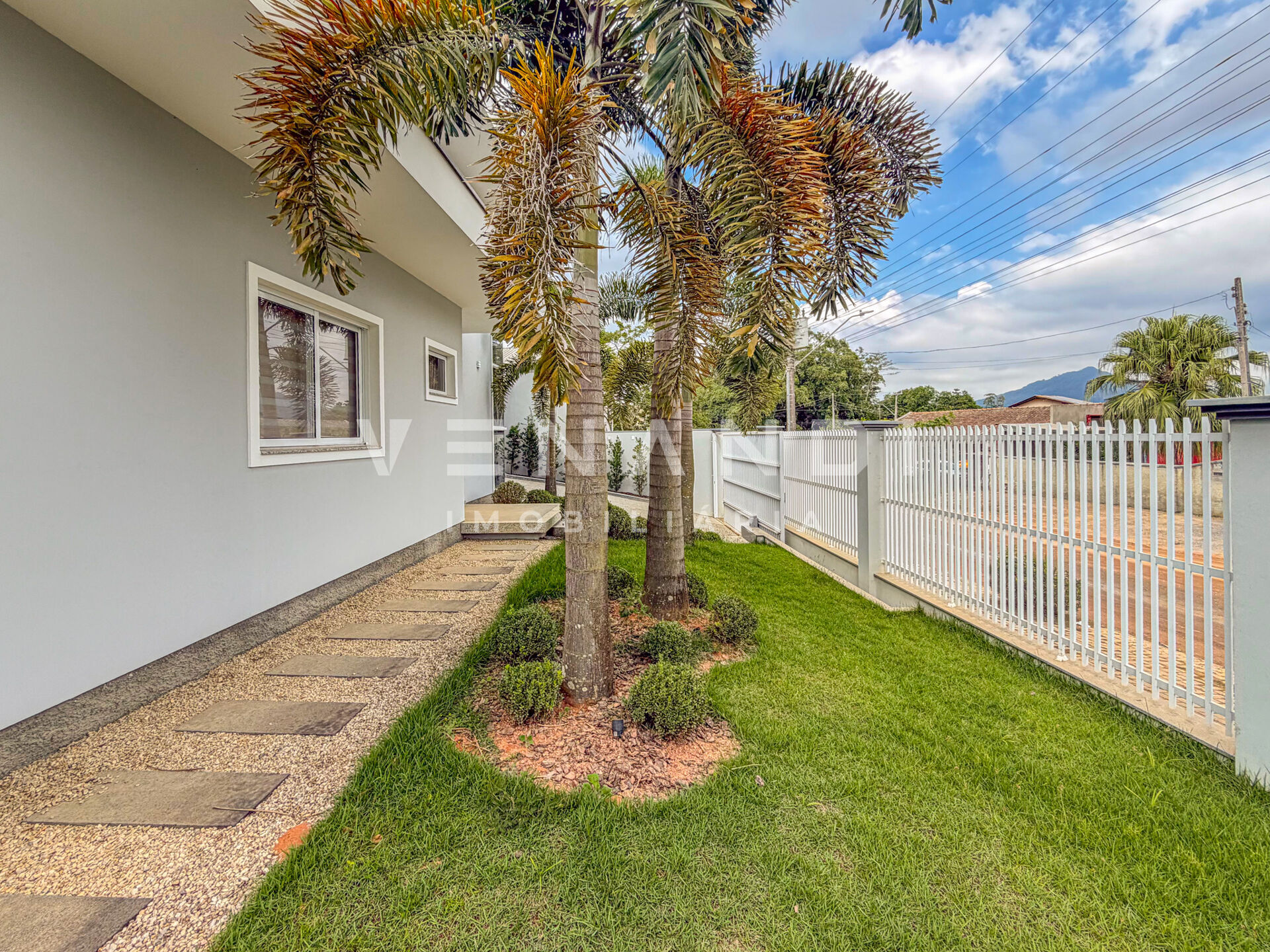 CASA DE ALTO PADRÃO | Bairro das Nações em Timbó — foto 4