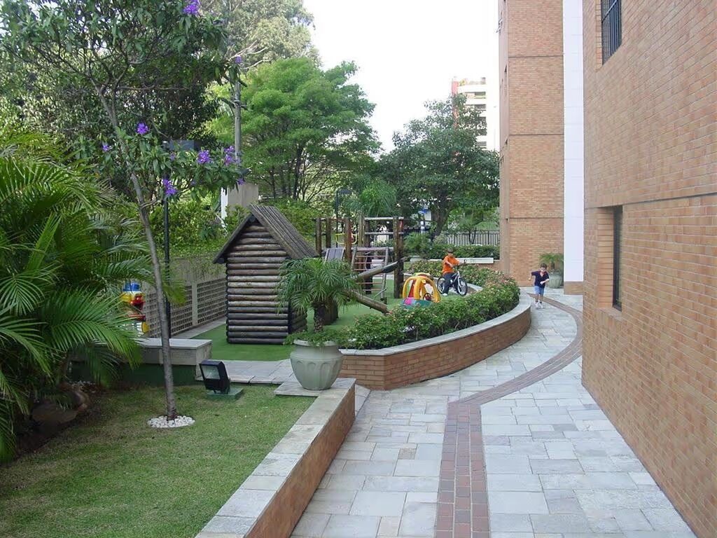 Apartamento para alugar com 3 quartos, 126m² - Foto 7