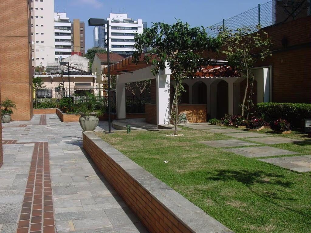 Apartamento para alugar com 3 quartos, 126m² - Foto 6
