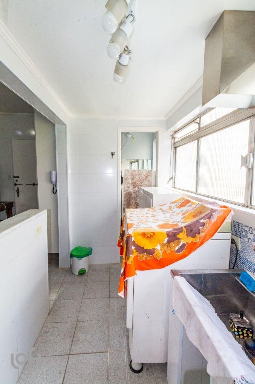 Apartamento para alugar com 2 quartos, 74m² - Foto 9