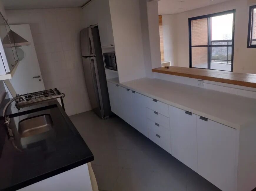 Apartamento para alugar com 3 quartos, 126m² - Foto 4
