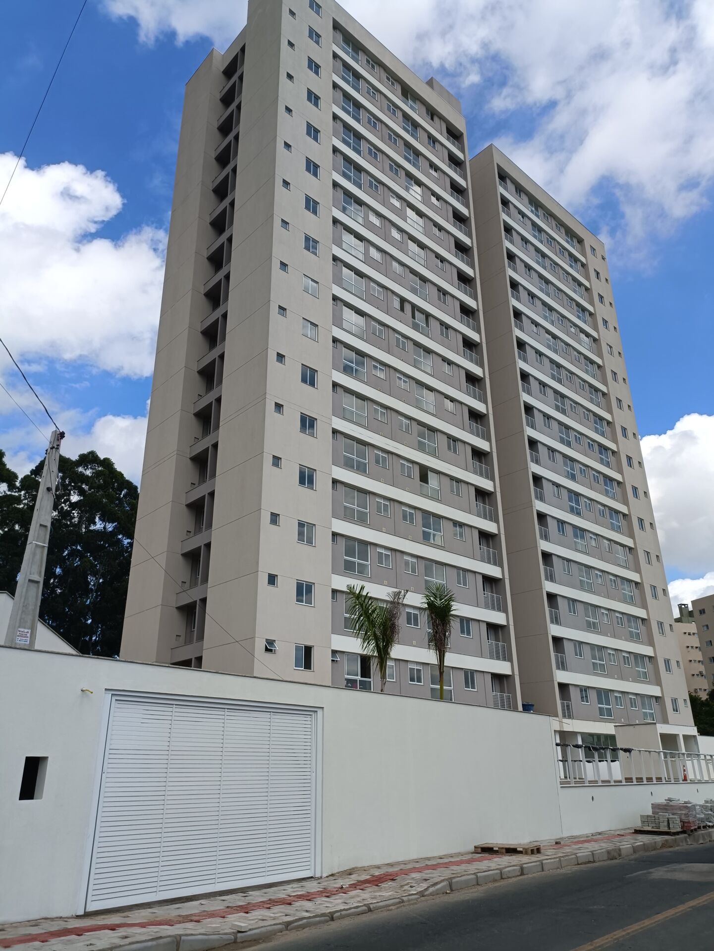 Apartamento à venda com 2 quartos, 80m² - Foto 13